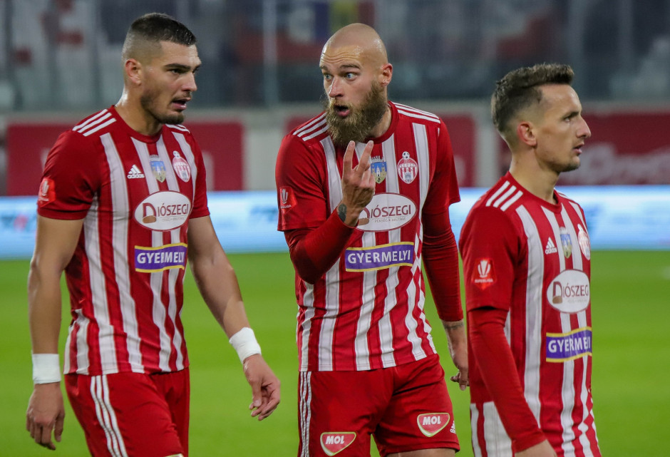 包含丧失主场优势闷平，反向势头难以剿灭的词条