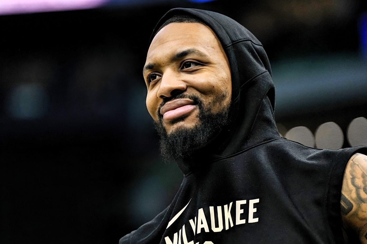 湖人B队力克雄鹿B队，利拉德惊艳世界