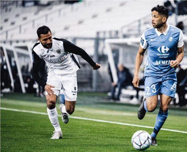 瓦朗谢纳将客场对阵雷恩,争取取得宝贵的三分 瓦朗谢纳将客场对阵雷恩,争取取得宝贵的三分