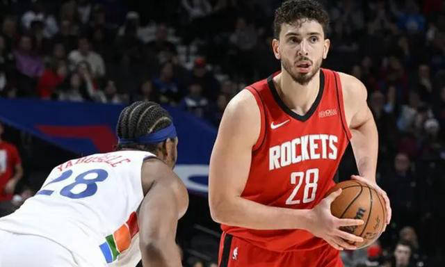 火箭新星67分表现遭76人绝杀