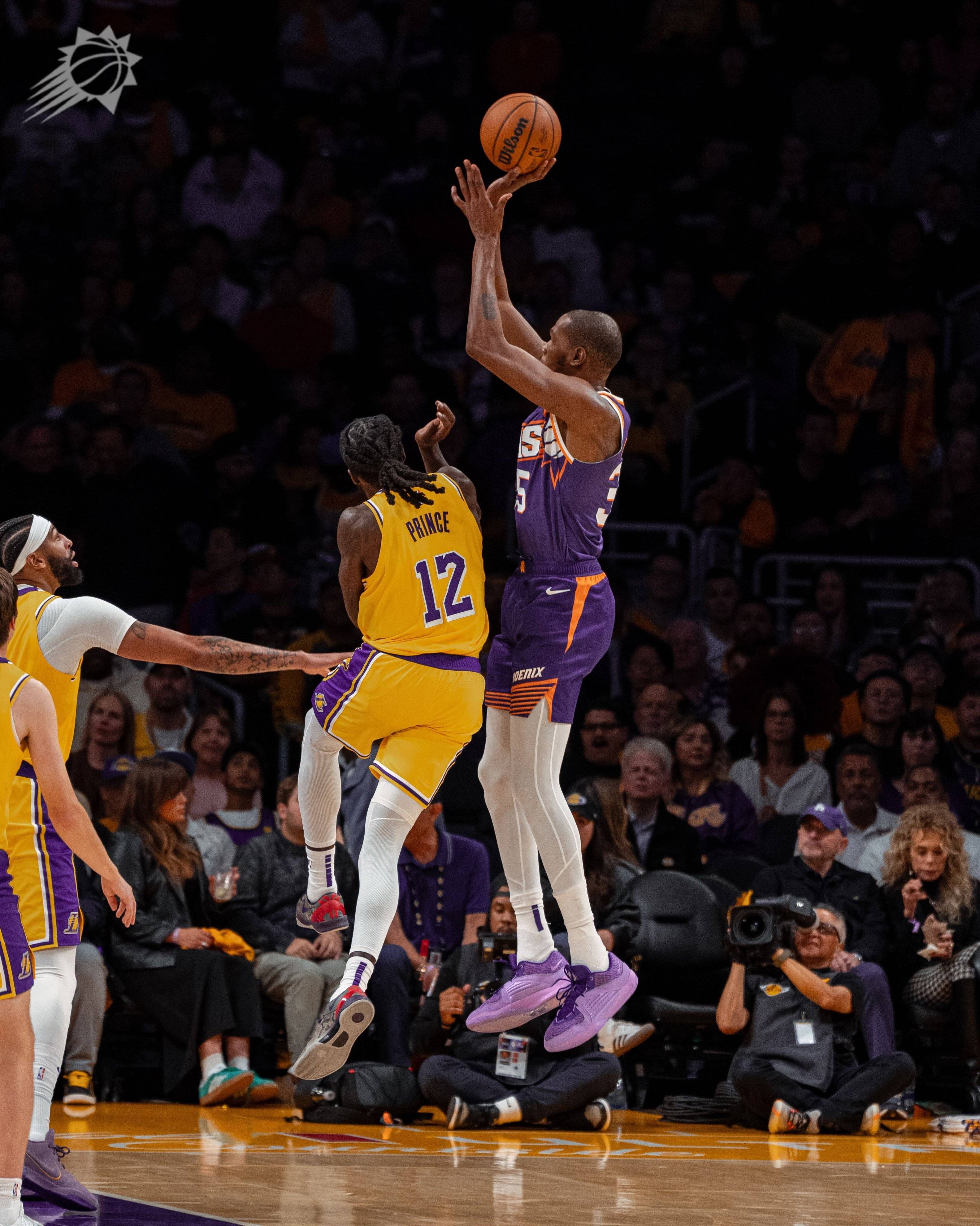 湖人惜败步行者，连胜告终