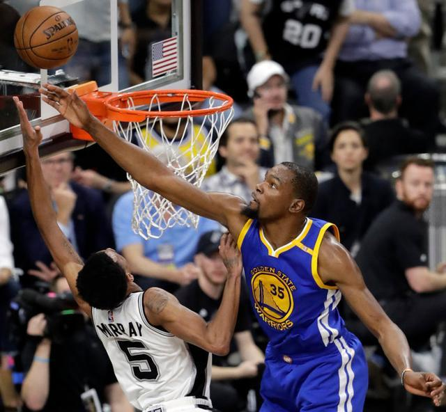 火箭不敌骑士，德拉蒙德轰29+12。