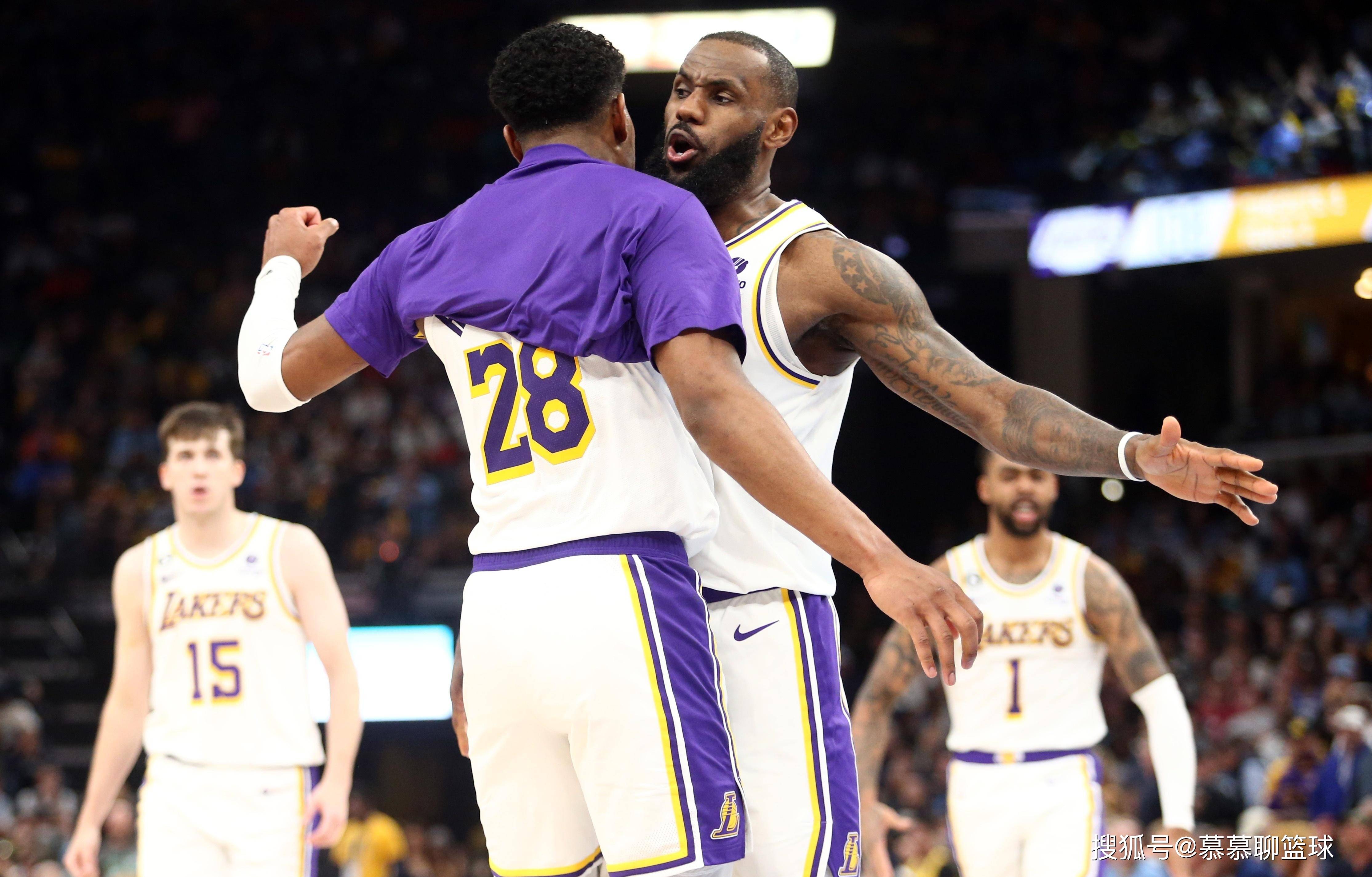 湖人豪取五连胜,詹姆斯再砍三双 湖人豪取五连胜,詹姆斯再砍三双