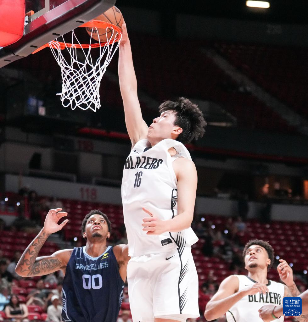 「灰熊主场胜开拓者」改写为「灰熊主场力克开拓者」 「灰熊主场胜开拓者」改写为「灰熊主场力克开拓者」