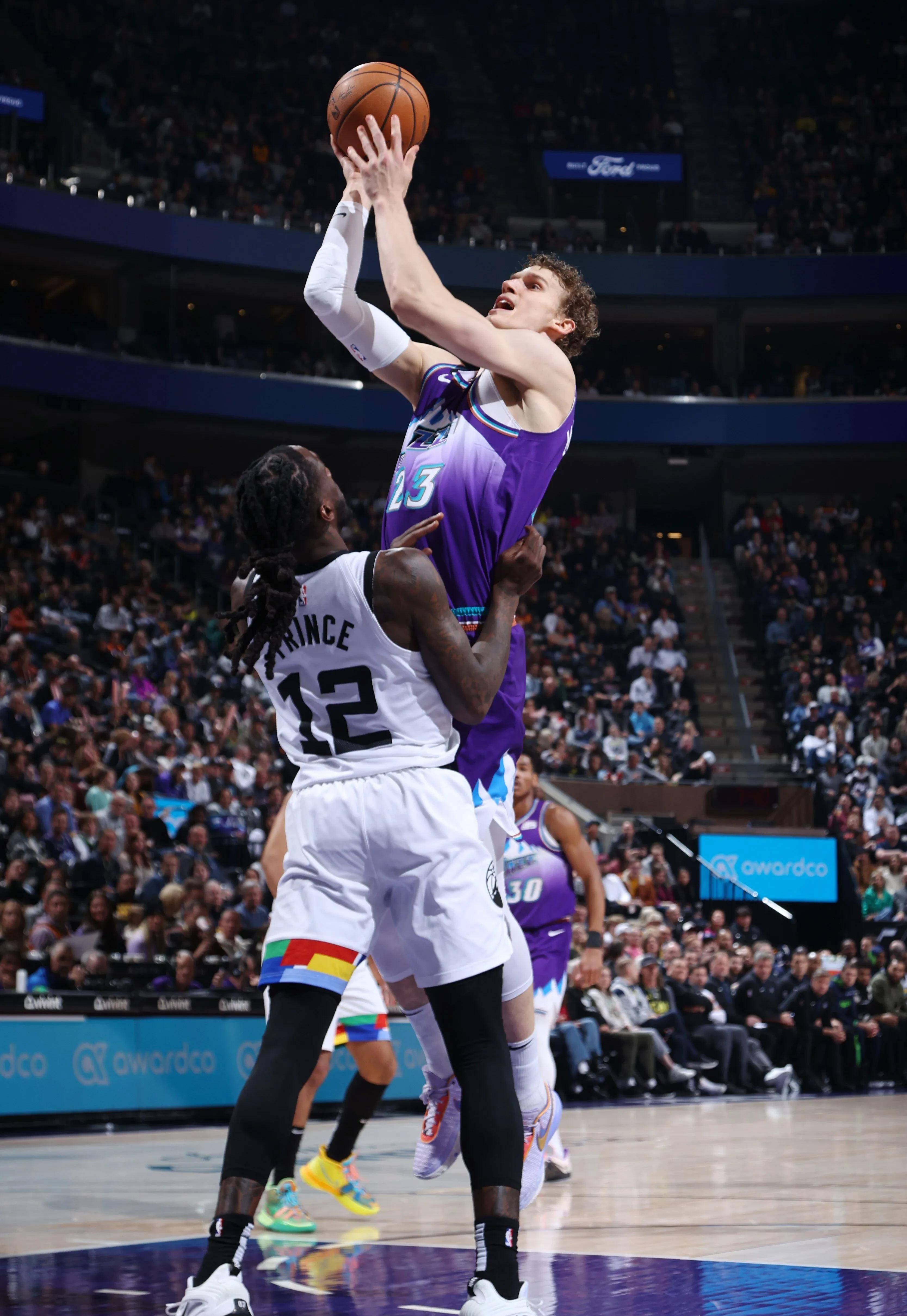 爵士战胜太阳,壮志凌云的简单介绍 爵士战胜太阳,壮志凌云的简单介绍