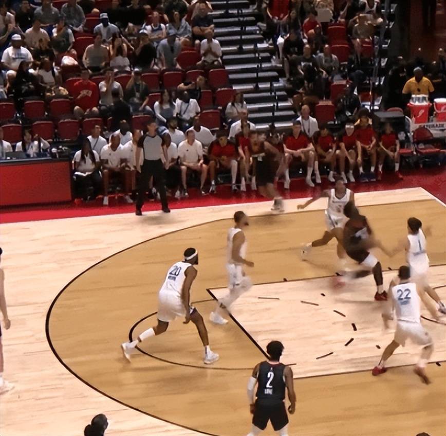 开拓者胜鹈鹕，势不可挡