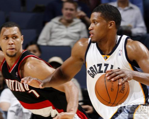 灰熊碾压勇士，麦科勒姆高光表现