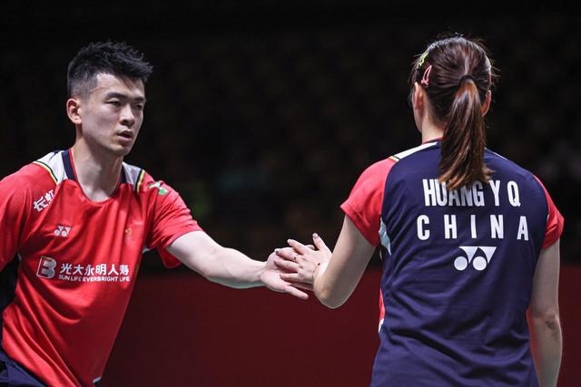 关于马来西亚队轻取印尼队，郑思维刷新纪录的信息